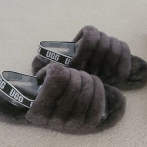 Ugg sandal